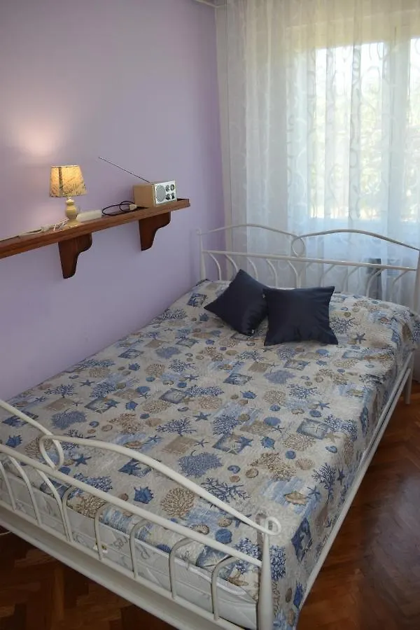 Nives Mare Holliday House Villa Rovigno 0*,  Croazia