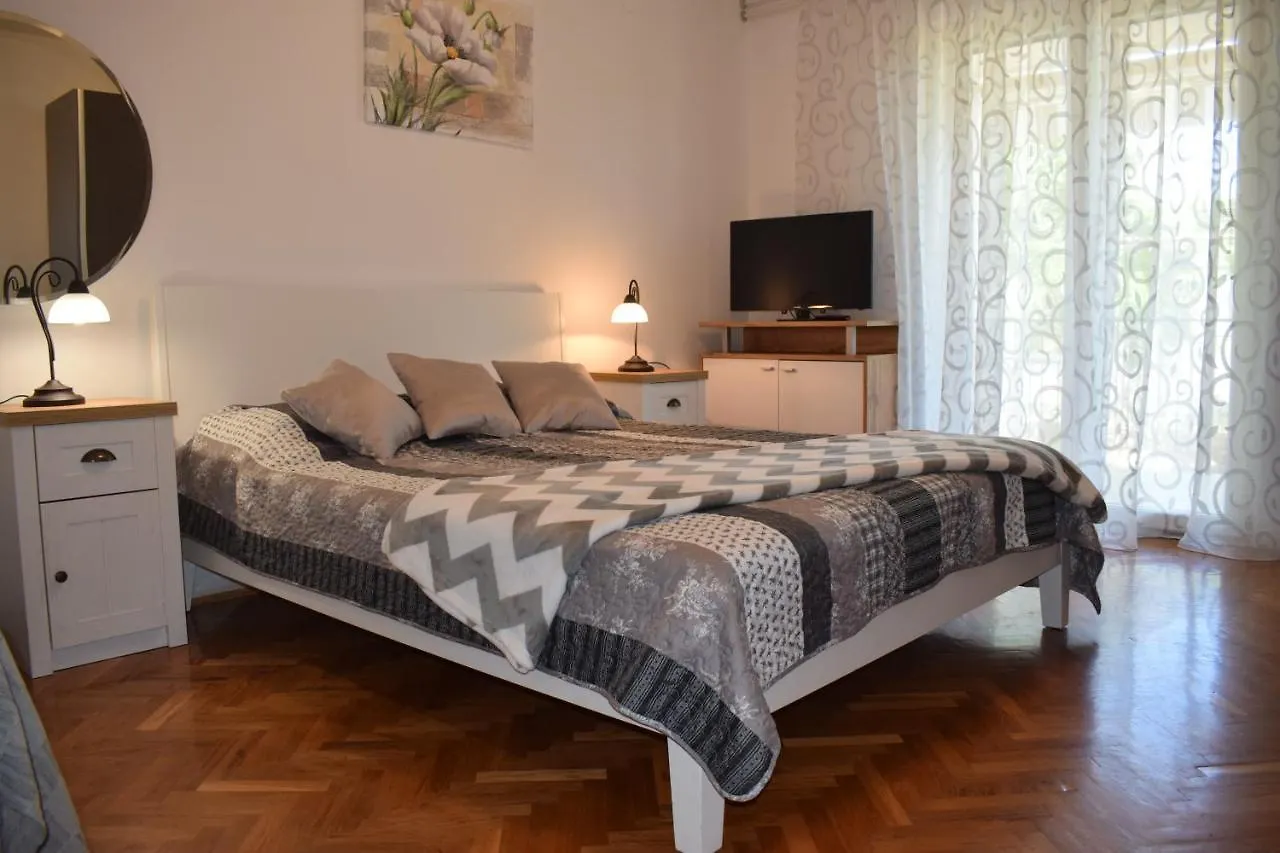 Casa vacanze Nives Mare Holliday House Villa Rovigno