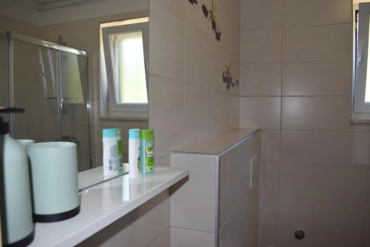 Casa vacanze Nives Mare Holliday House Villa Rovigno Croazia